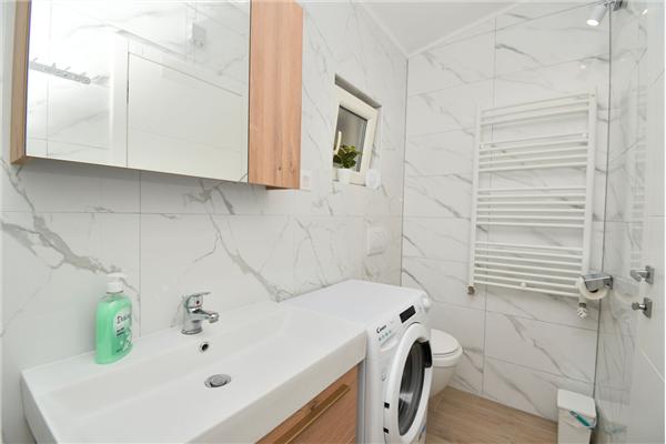 Apartment A2, for 6 persons