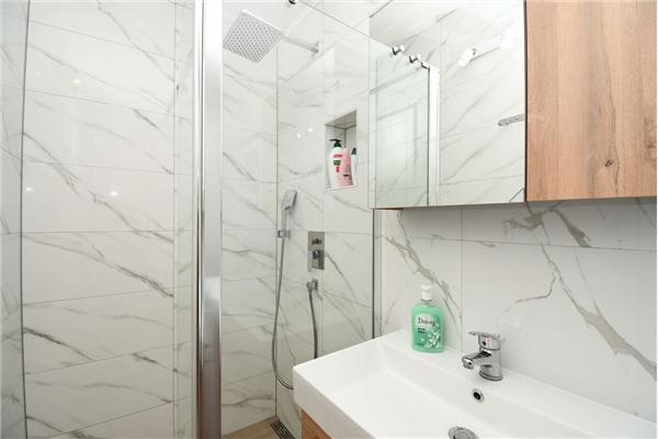 Apartment A2, for 6 persons