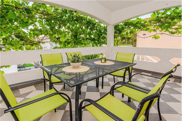 Apartment A1, for 4 persons