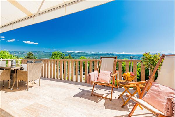 Apartment A1, for 5 persons