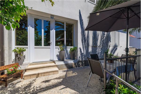 Apartment A2, for 3 persons