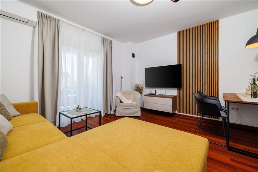 Apartment A1, for 3 persons