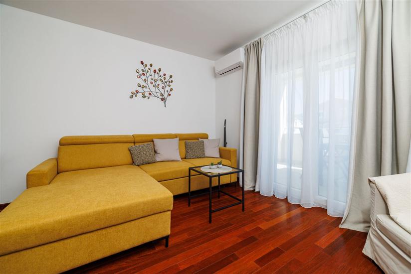 Apartment A1, for 3 persons