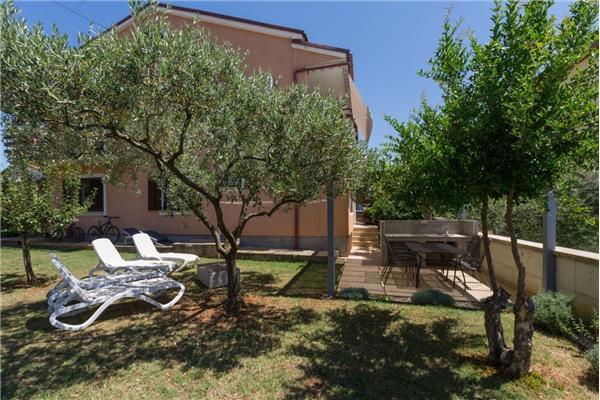 Apartment A2, for 5 persons