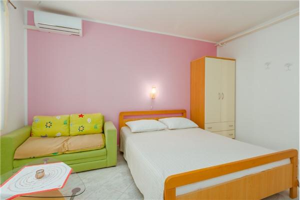 Apartment A1, for 2 persons