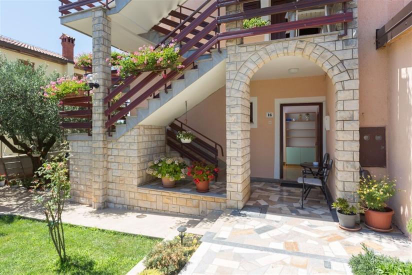 Apartment A1, for 2 persons