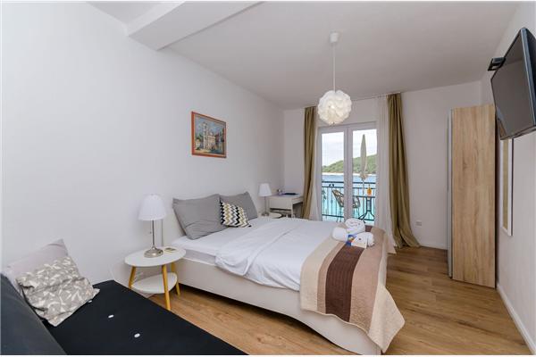 Apartment A1, for 3 persons