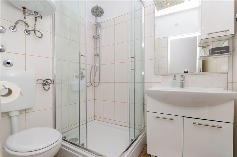 Apartment A1, for 3 persons