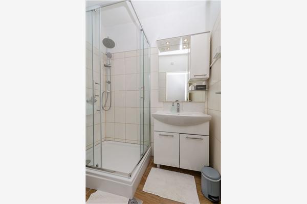 Apartment A1, for 3 persons