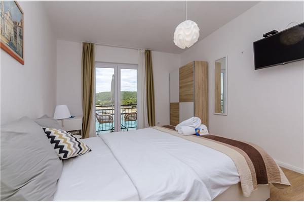 Apartment A1, for 3 persons