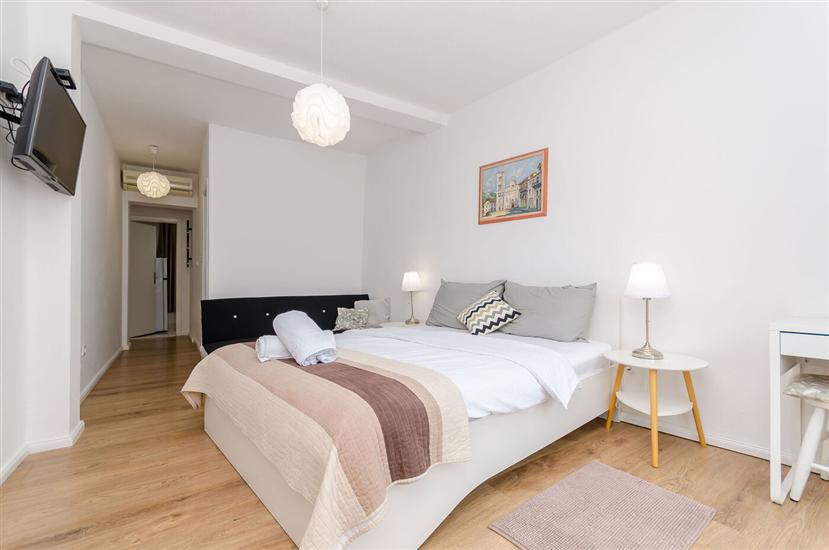 Apartment A1, for 3 persons