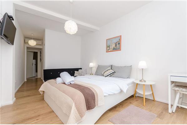 Apartment A1, for 3 persons