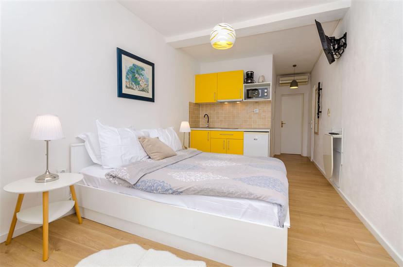 Apartment A3, for 3 persons