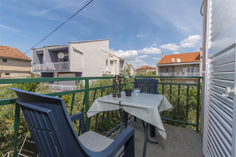 Apartment A1, for 6 persons