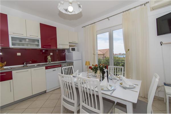 Apartment A1, for 6 persons