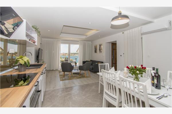 Apartment A2, for 4 persons