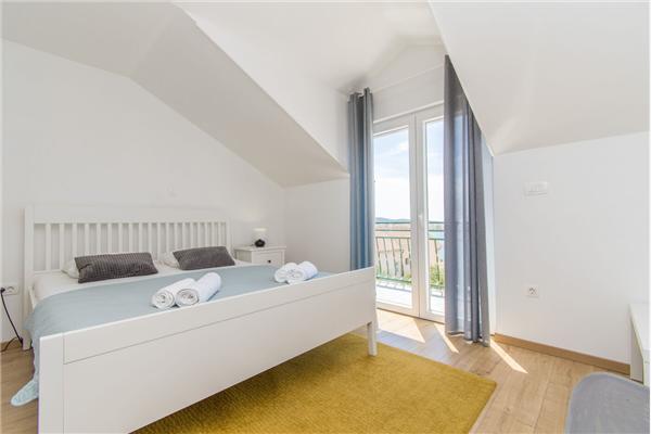 Apartment A2, for 4 persons