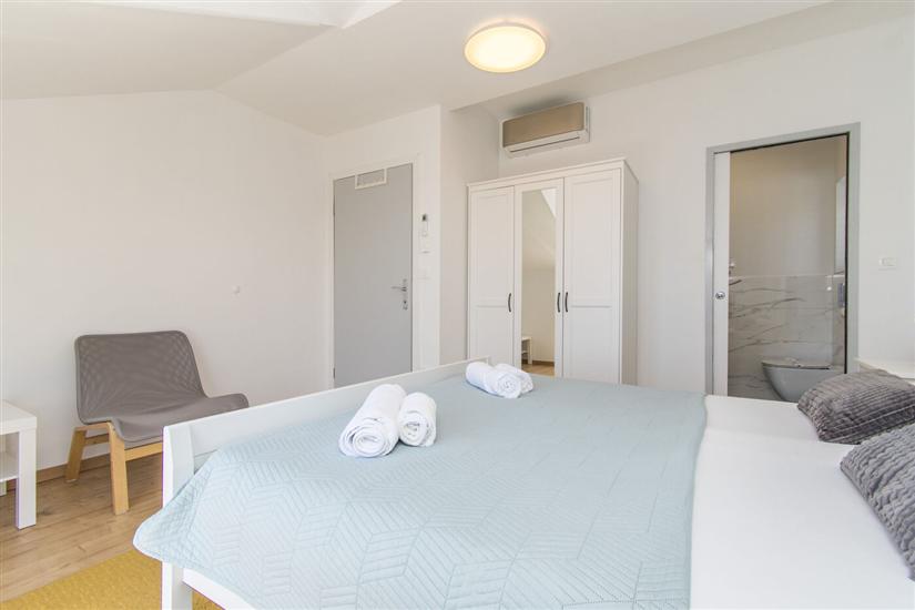 Apartment A2, for 4 persons