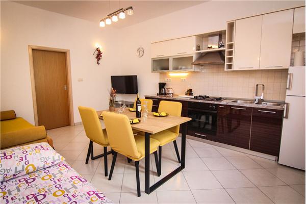Apartment A4, for 3 persons