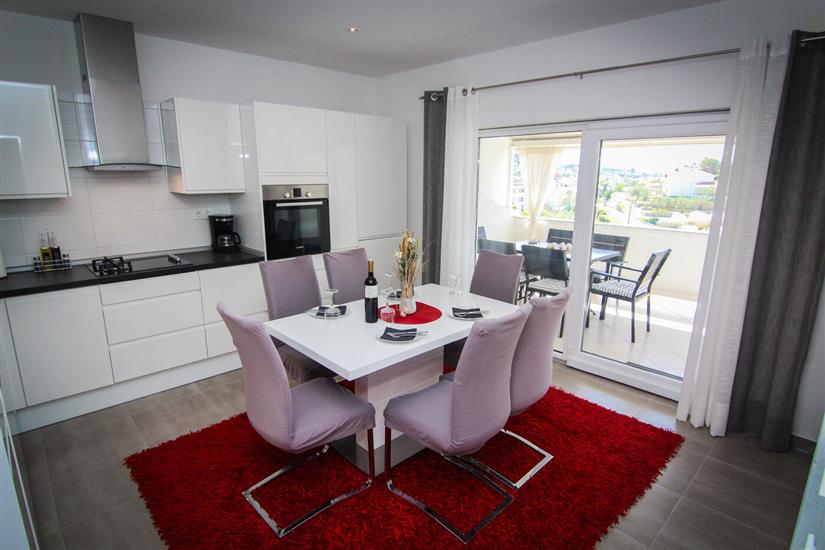 Apartment A5, for 5 persons