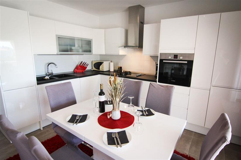 Apartment A5, for 5 persons