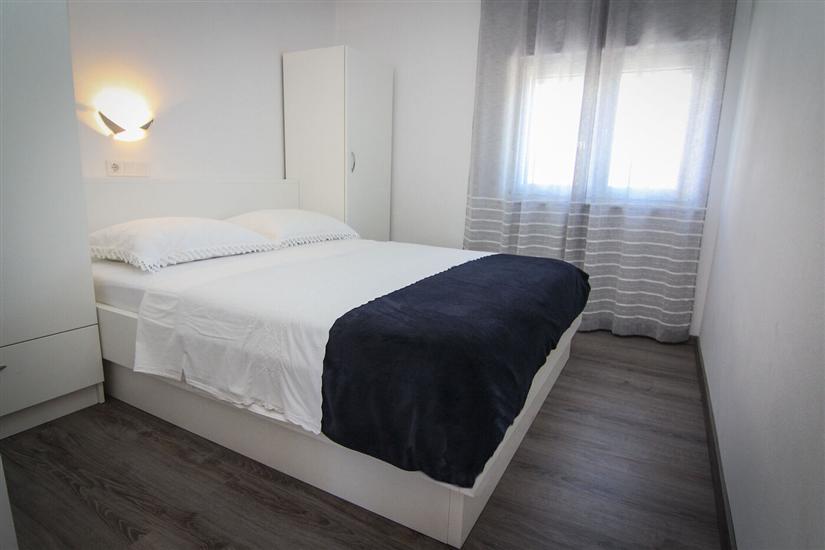 Apartment A5, for 5 persons