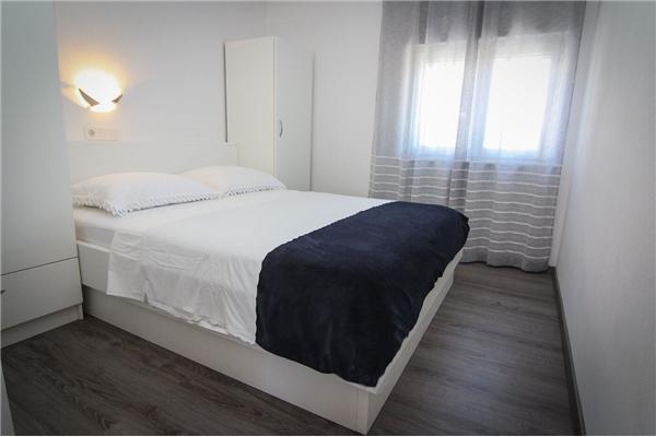 Apartment A5, for 5 persons