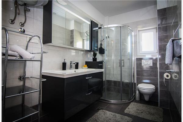 Apartment A5, for 5 persons