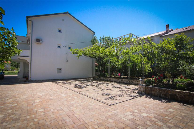 Apartments Biserka G