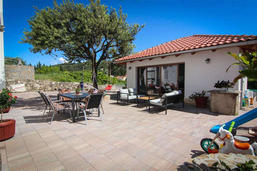 Apartments Biserka G