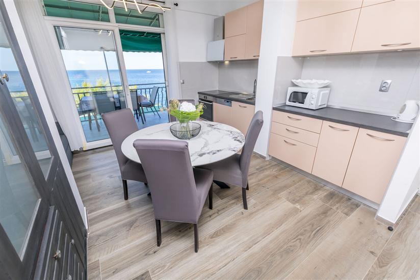 Apartment A1, for 4 persons