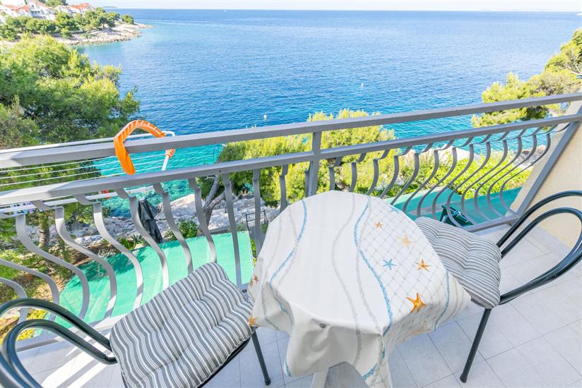 Apartment A3, for 8 persons