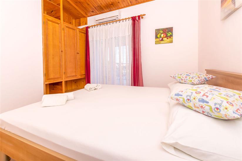 Apartment A3, for 8 persons