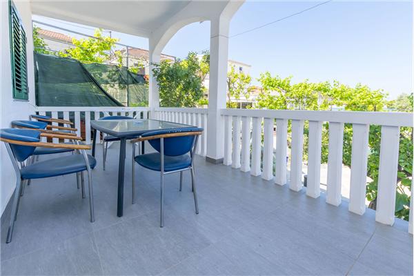 Apartment A1, for 4 persons