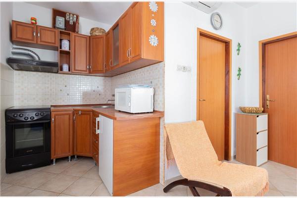 Apartment A1, for 6 persons