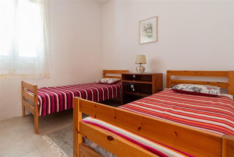 Apartment A1, for 6 persons