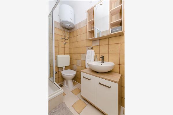 Apartment A1, for 4 persons