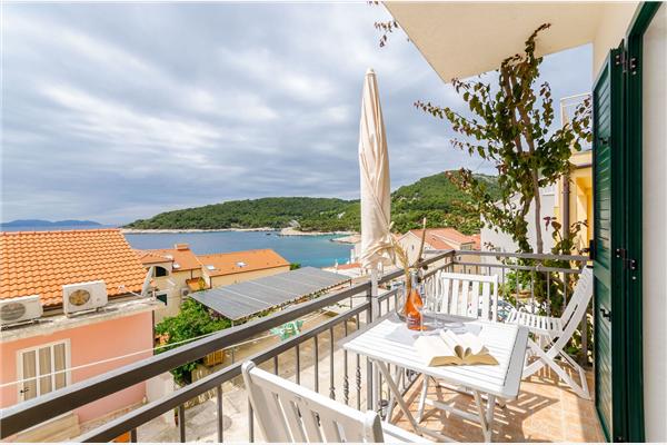 Apartment A1, for 4 persons