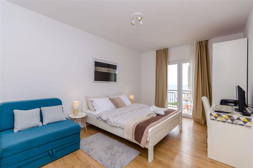 Apartment A2, for 3 persons