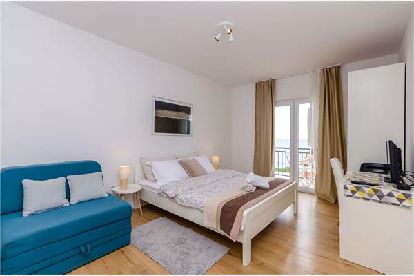 Apartment A2, for 3 persons