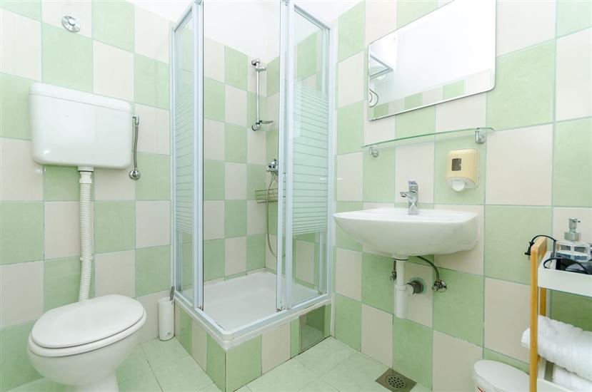 Apartment A5, for 3 persons