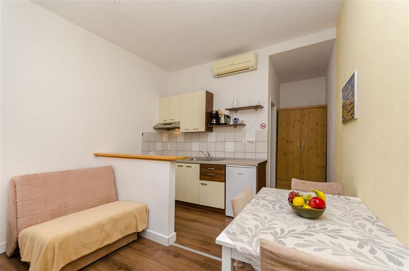 Apartment A5, for 3 persons