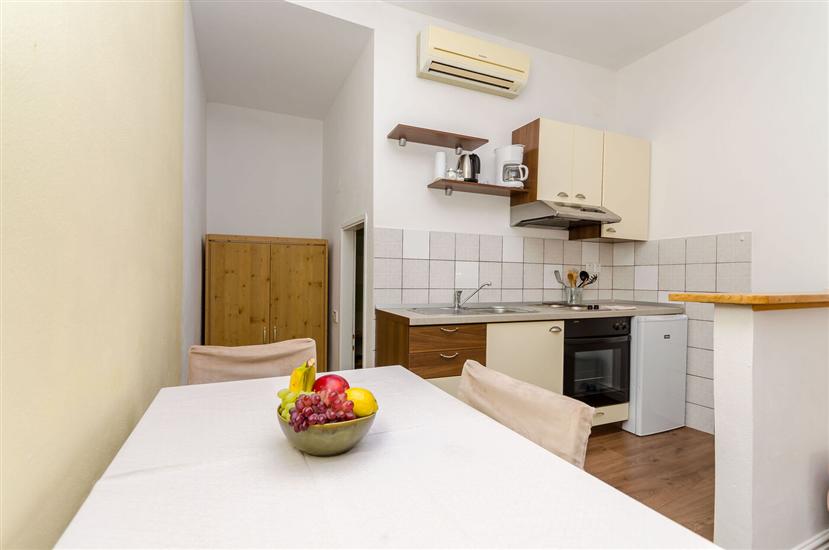 Apartment A6, for 3 persons