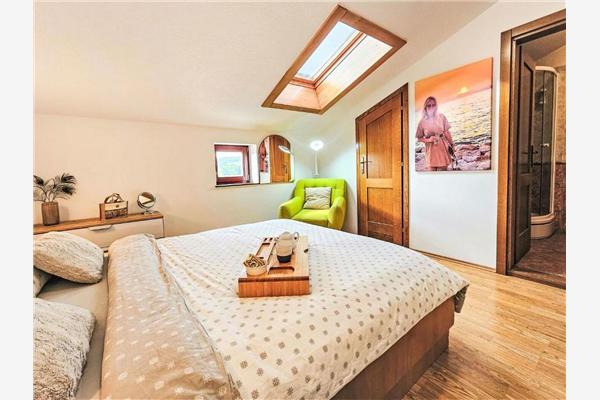 Apartment A1, for 6 persons