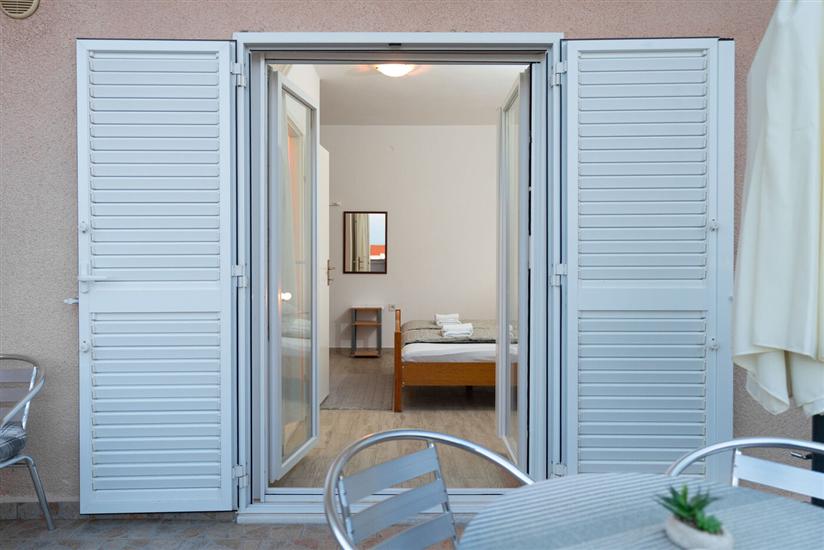 Apartment A1, for 7 persons