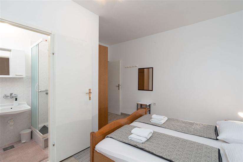 Apartment A1, for 7 persons