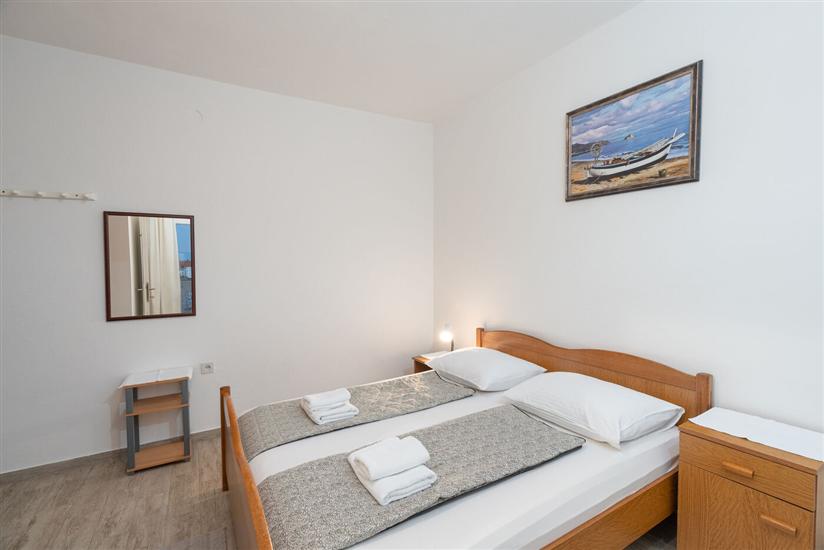 Apartment A1, for 7 persons