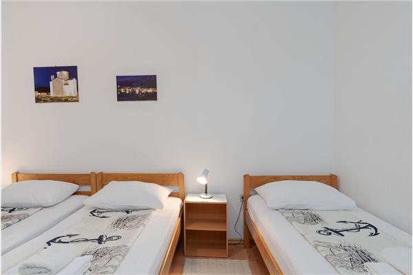 Apartment A1, for 7 persons