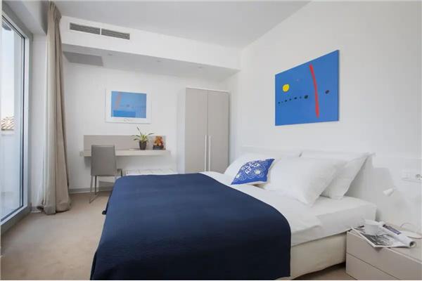 House K1, for 8 persons