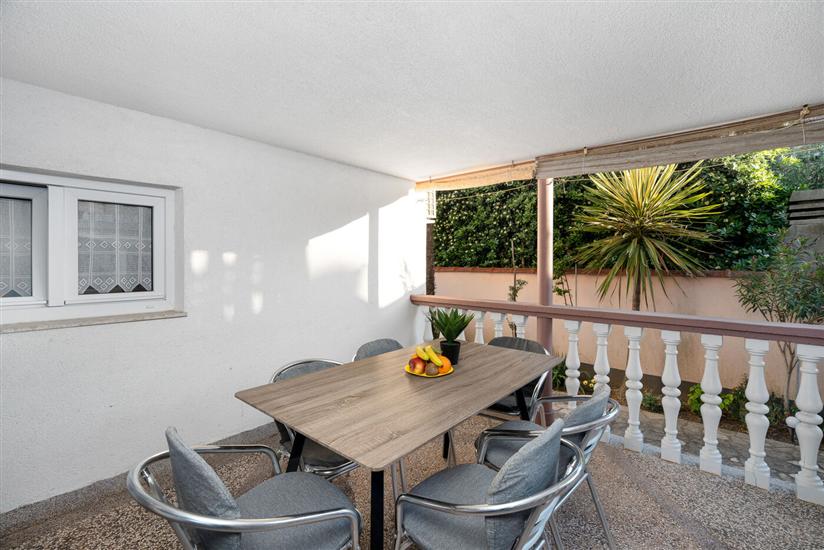 Apartment A1, for 4 persons